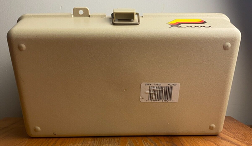 PLANO FISHING TACKEL BOX MODEL 3100 - Picture 6 of 11