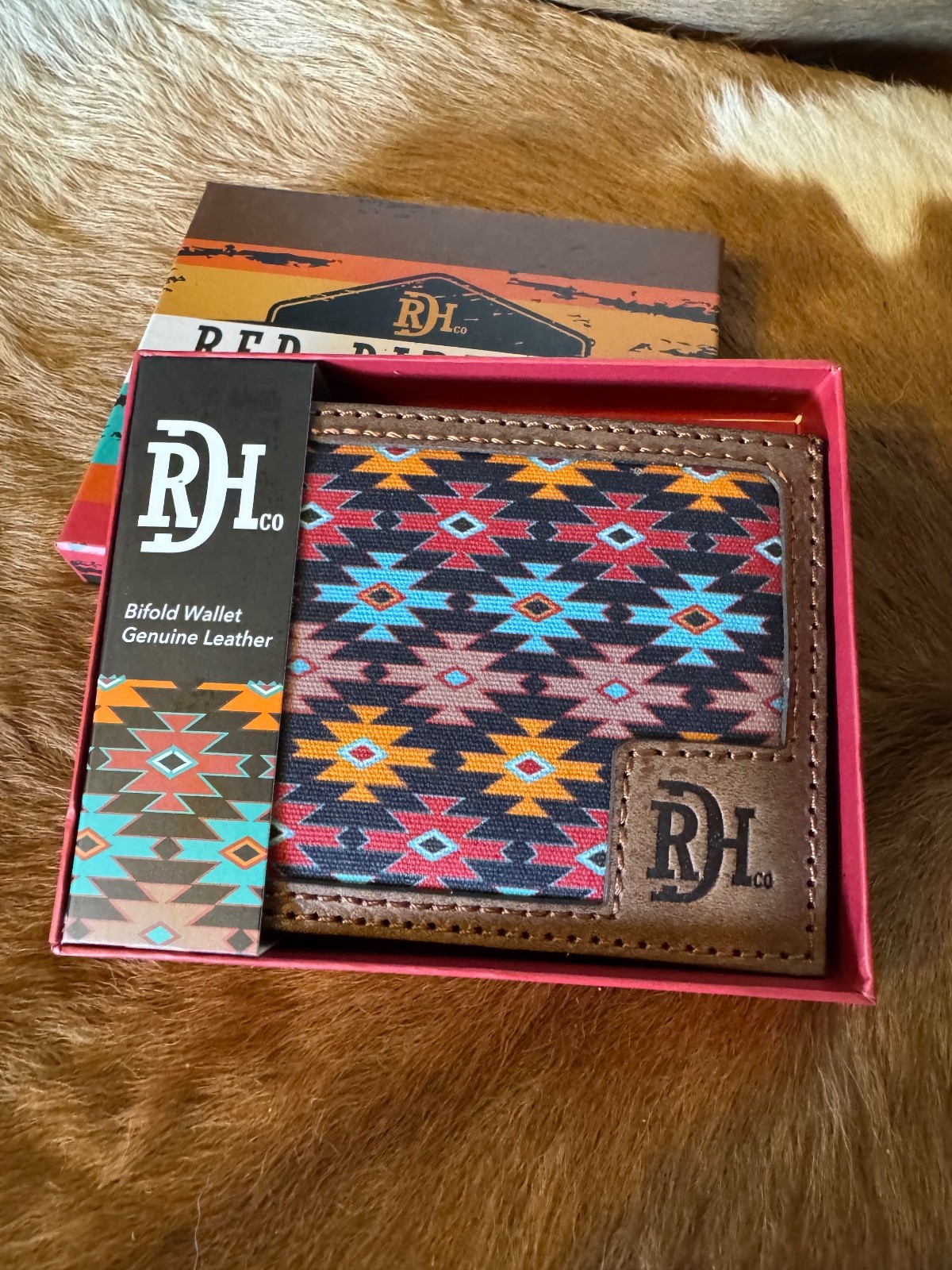 Red Dirt Hat Co Bifold Wallet Leather Southwest Aztec Canvas Inlay Bison Grain