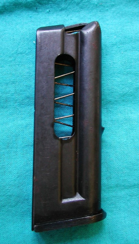 Rare Minty Beretta Olympia  .22 LR 10 Round Magazine