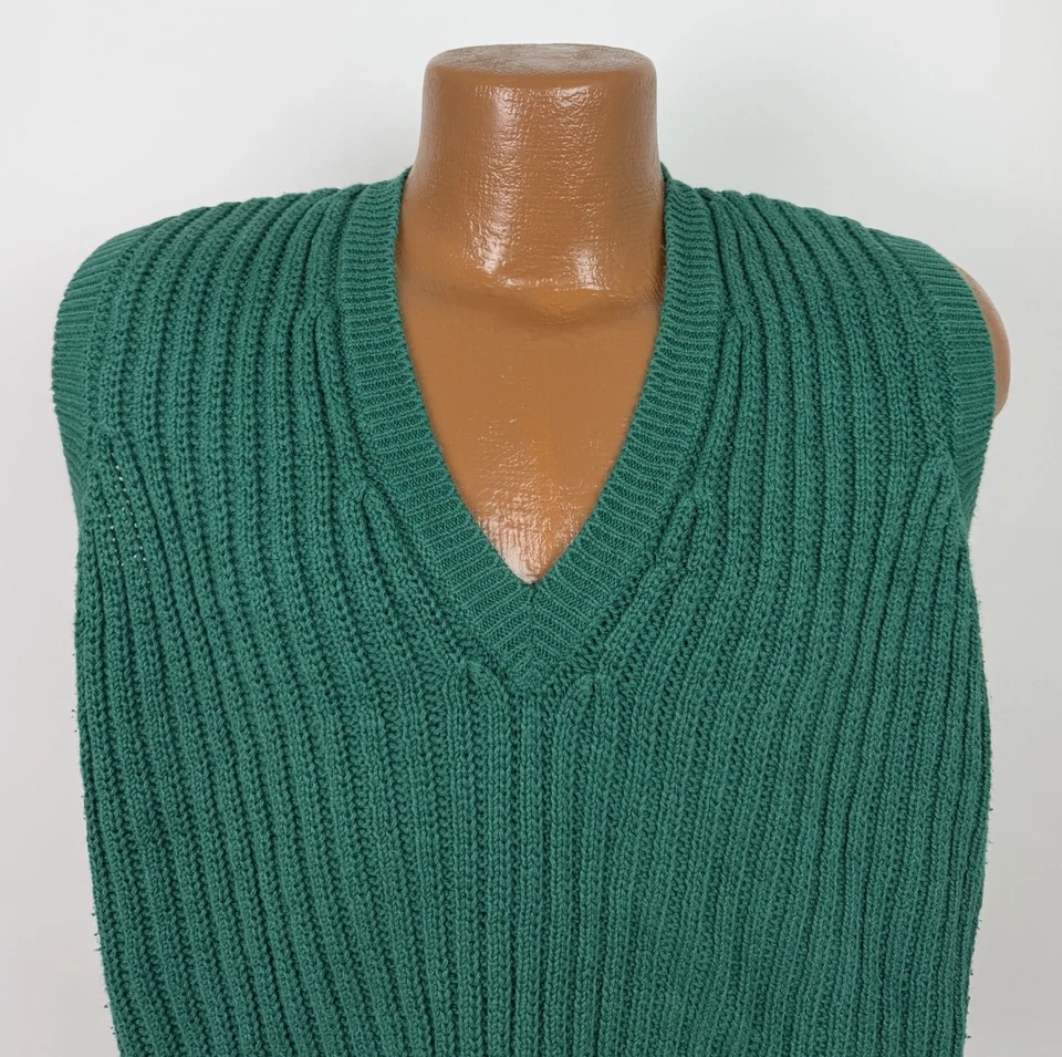 Vintage Sweater Vest Mens Medium Emerald Green Ribbed Knit V-neck 90s Grandpa - Image 2 of 4