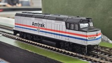 Walthers HO Scale EMD F40PH In Amtrak Livery OO Gauge