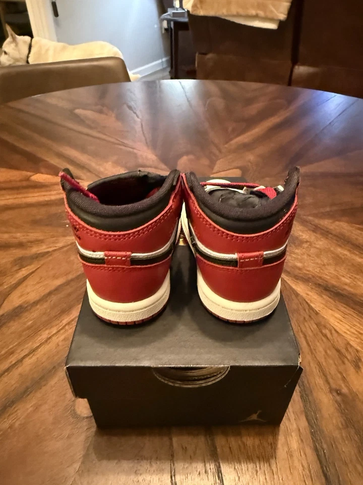 Nike Air Jordan 1 Retro Alto OG TD Tenis Puntera Negra FD1413-106 Niño Pequeño Talla 3C Foto 3 de 4