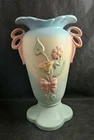 RARE: Vintage Hull Pottery Bow Knot Vase B10-10 1/2: EXCELLENT CONDITION