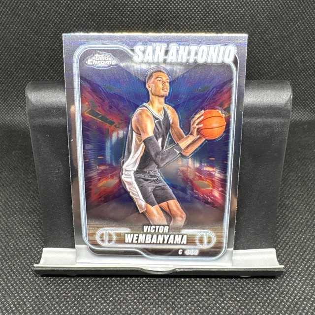 Topps 2024-25 Chrome, Victor Wembanyama, #193 San Antonio Spurs, Basketball Card