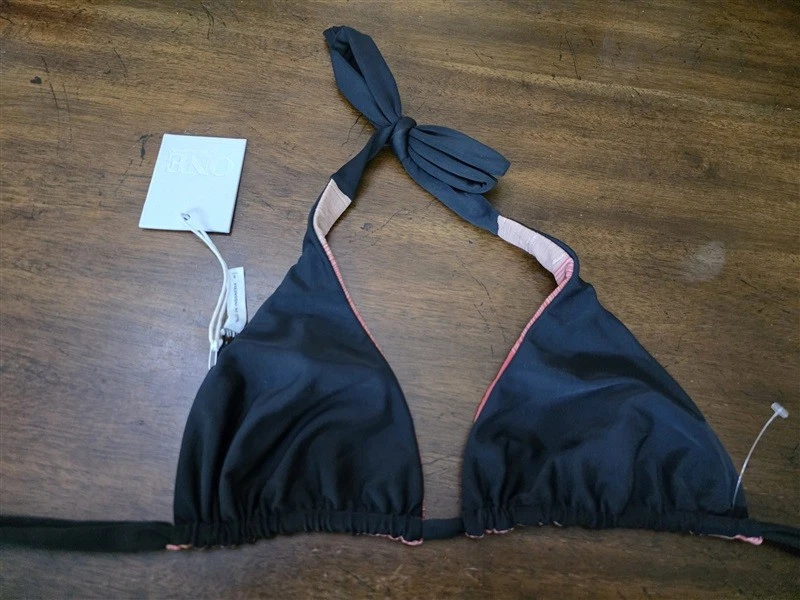 Nuevo con etiquetas Top de Bikini One Teaspoon S Tejido Coral Ramones Triángulo Negro 126773 Foto 2 de 2