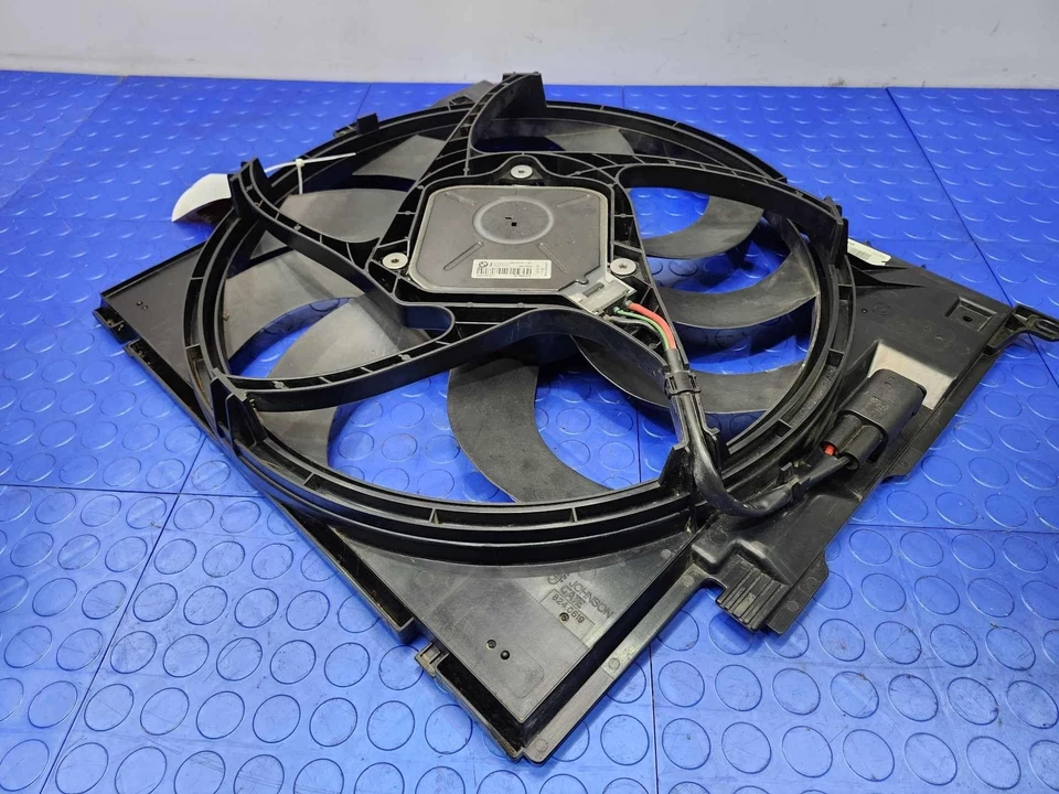 14-16 BMW 228i N20 Engine Cooling Fan Assembly Genuine OEM 17428641963 Foto 3 de 4