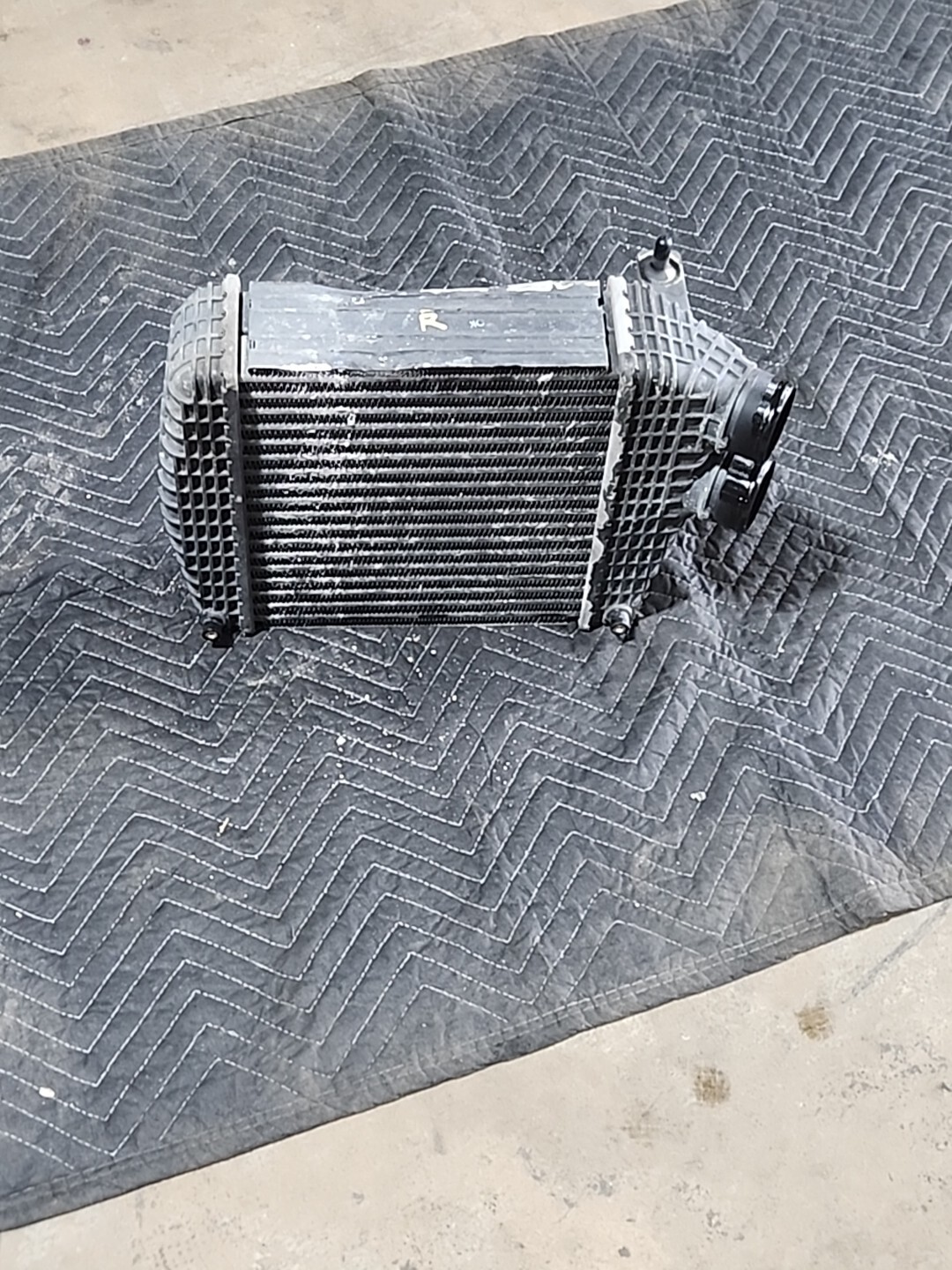 14-17 OEM Maserati Ghibli M157 Front Right Passenger Side Radiator Intercooler