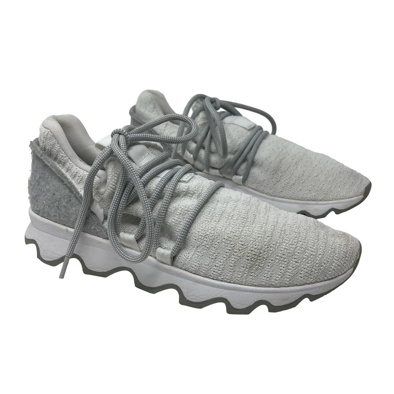 sorel kinetic knit lace up low top comfort shoes