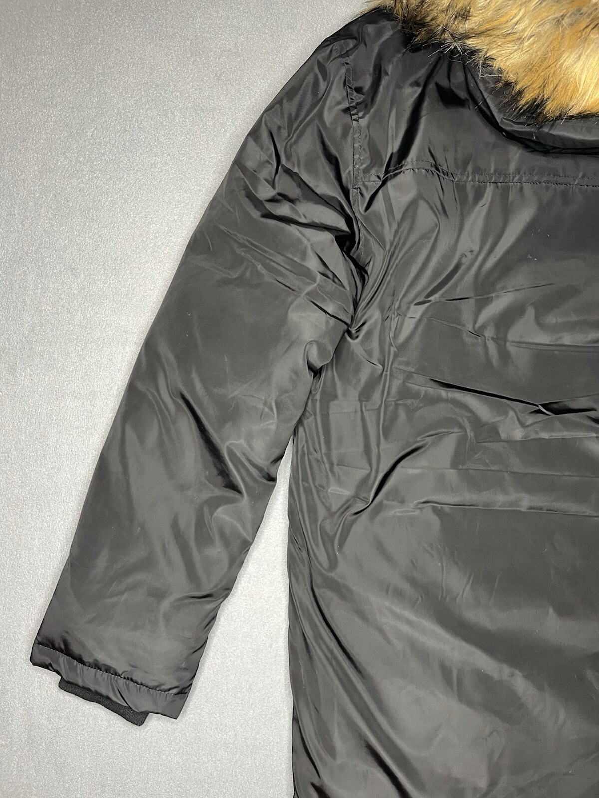 Unisex Guy Laroche Homme Black Puffer Jacket Small Quilted Fur Lined Hood GLH-92