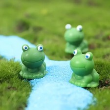 Dollhouse Garden Frogs Adorable 1/12 Scale (2 Frog Set) !!