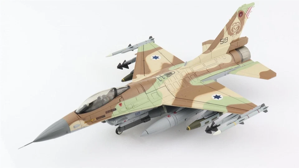 Hobby Master 1/72 F-16C Barak IDF/AF IDF/AF 101 Sqn, #519, Israel, 2010 HA3809B - Image 2 of 4