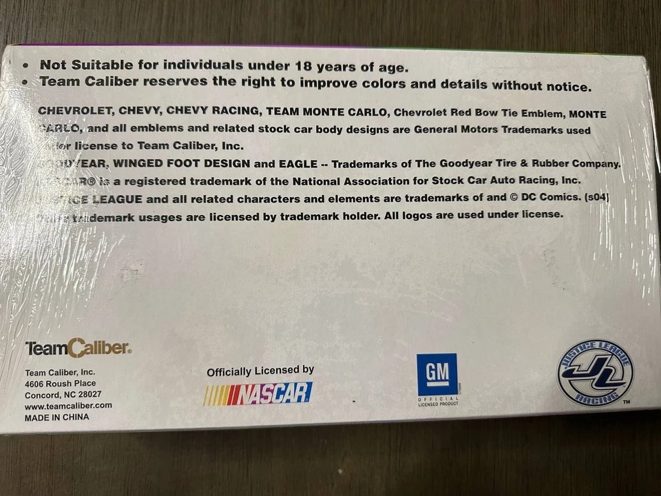 2004 Team Caliber Justice League Villain Car 1/24 - NEW - Image 4 of 4