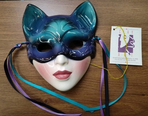 VINTAGE Wall Face Mask Clay Art USA Mardi Gras Masquerade