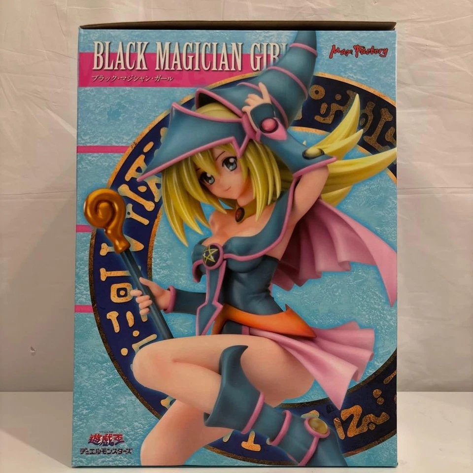 Chica Maga Negra Yu-Gi-Oh! Figura prepintada de fábrica Duel Monsters 1/7 de Max Foto 4 de 4