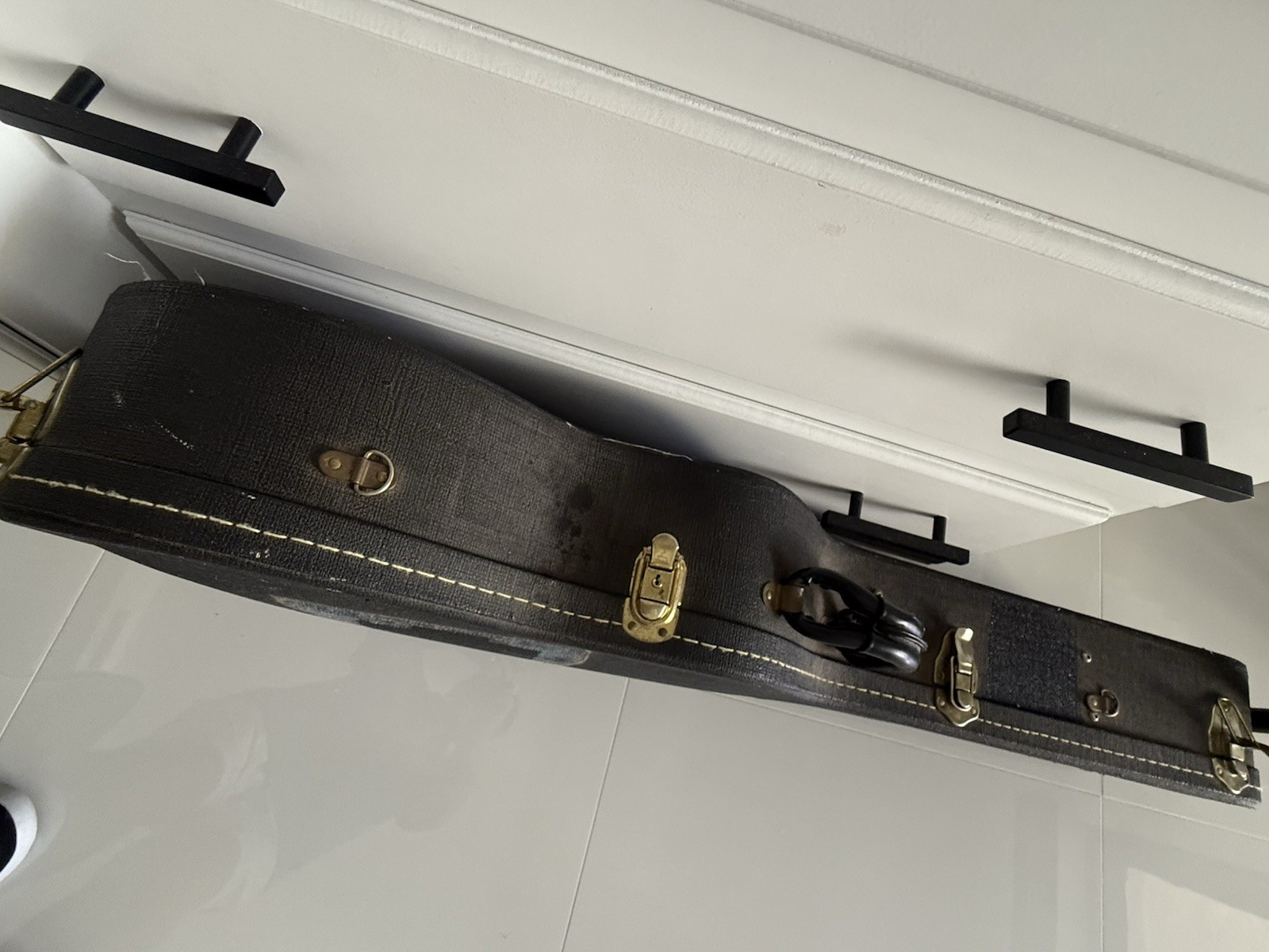 1900s Vintage Vega Acoustic Guitar W/ HSC 