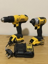 DeWALT 18V XR Twin Pack Combi Drill DCD776 & Impact driver DCF885 Full Kit/Set