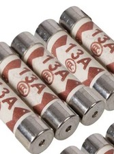 Nartel� BS1362 Fuse Cartridge 13 amp for UK plugs (Price is per Single fuse)