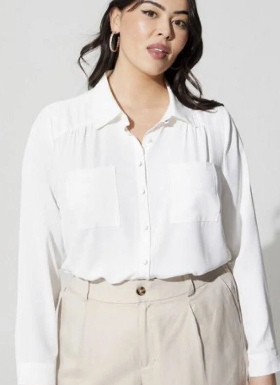 Torrid white store shirt