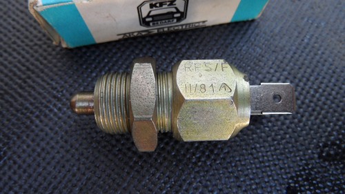 Unused Original GDR Push Button RFS/F 8600.22 Trabant Wartburg B1000 IFA - Picture 2 of 4