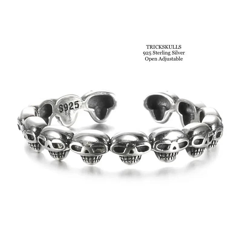 Band of store skulls ring