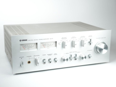 YAMAHA CA-R1 プリメインアンプ ステレオ Natural Sound Yamaha CA-R1 Stereo Integrated Amplifier Vintage Audio