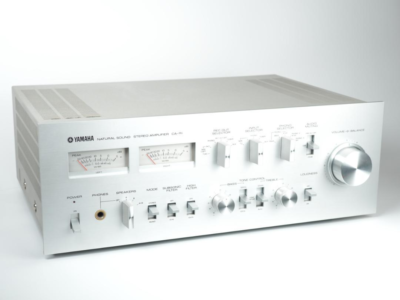 Yamaha CA-R1 Stereo Integrated Amplifier Vintage Audio