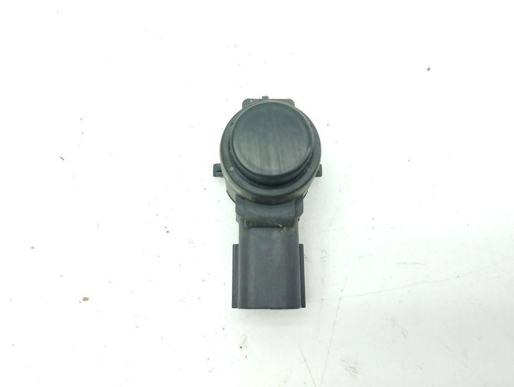 Picture 1 of 6