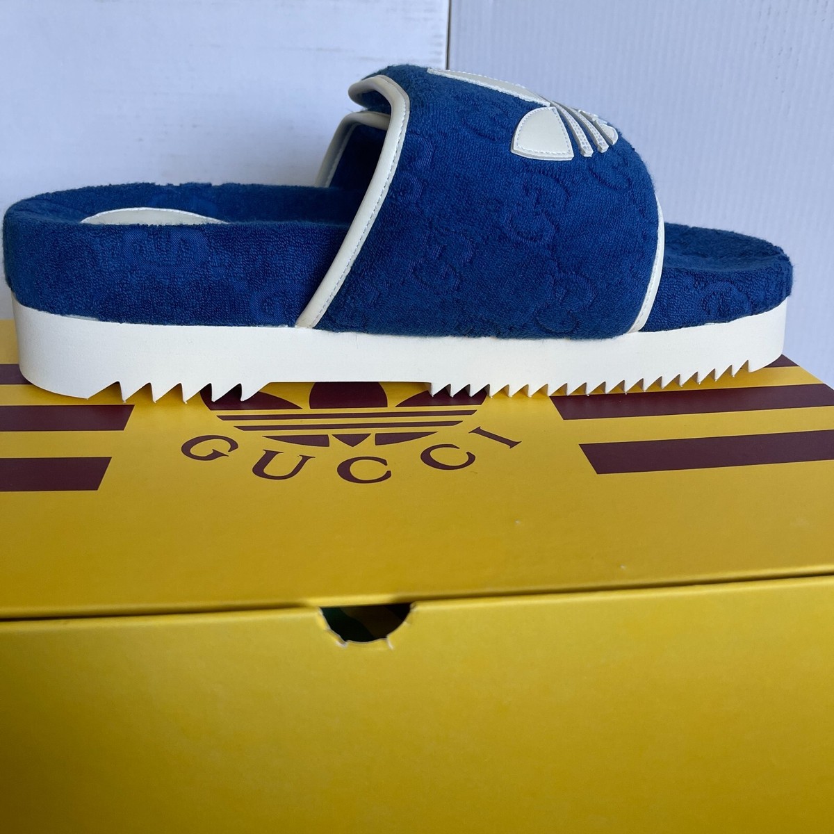 Adidas x Gucci 702412 Mens Slides Sandals Shoe, Blue/White, Gucci