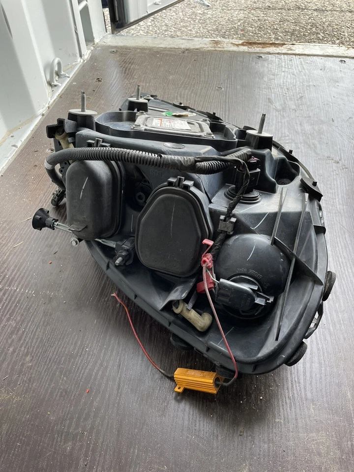 Faro Chevrolet Corvette 2006 Foto 4 de 4