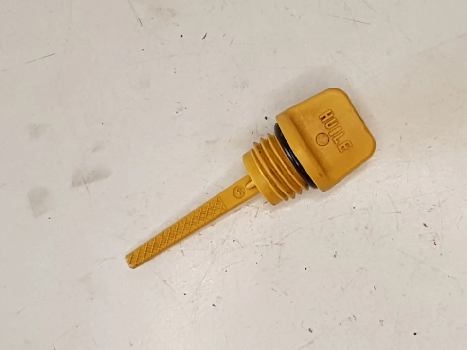 bouchon d huile de moteur Mitsubishi gt600 nettoyeur mac allister mac190th - Photo 1/1