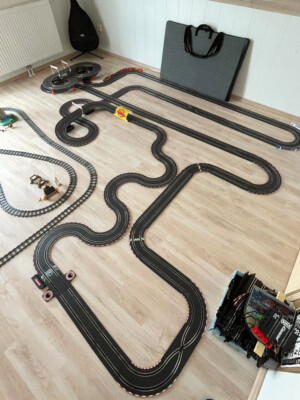 Carrera Go Carrera Bahn große Bahn Paket Set Parkhaus aus Komplettset Zubehör