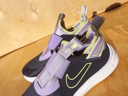 Size 6Y Nike Flex Plus PS Running Sneakers- Cave Purple Girls - Picture 2 of 8