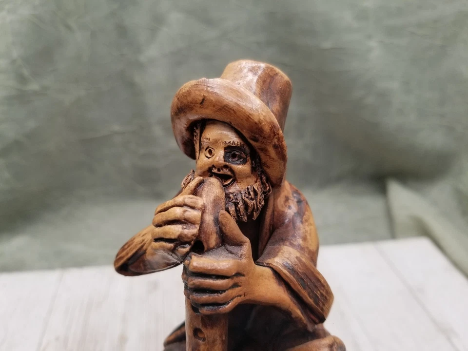 Vintage Brown Clay Hobo Tramp Man Playing Saxophone Musical Cone Incense Burner - Изображение 2 из 4