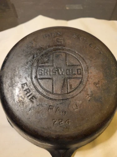 Vintage GRISWOLD #5 Cast Iron Skillet Pan 8" Large Block Logo 724 USA