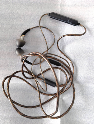 KLIPSCH X12i WIRED IN EAR HEADPHONES REMOTE MIC AUDIOPHILE
