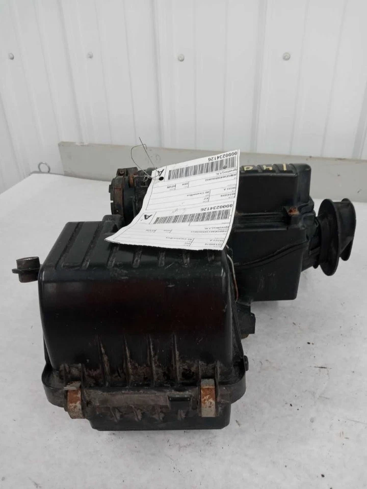 "2009-2010 Honda Fit Air Cleaner Box Assembly Intake Filter Housing OEM 1.5L" Foto 3 de 4