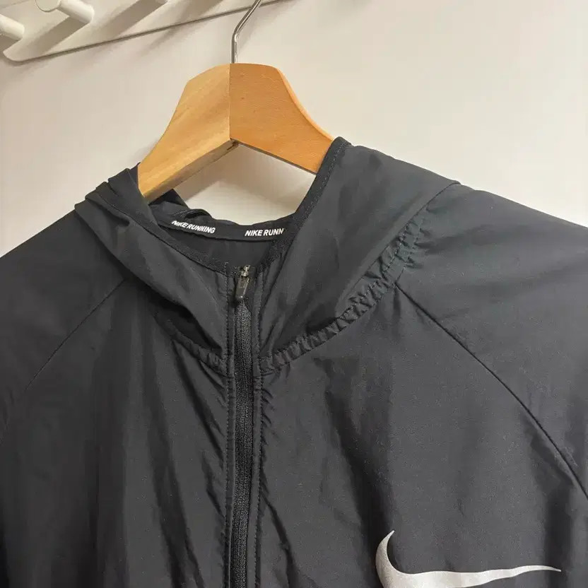 Nike Essential Windrunner Jacket, Size M, Black - image 3