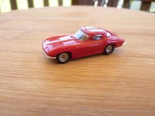 MONOGRAM MODELS HO CHEVROLET Corvette C3 1963 Rouge Châssis métal