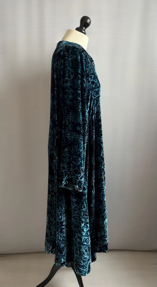 WALL LONDON Beautiful Silk Mix Velvet Relaxed A-Line Dress Size XL 44" Chest - image 3 of 4