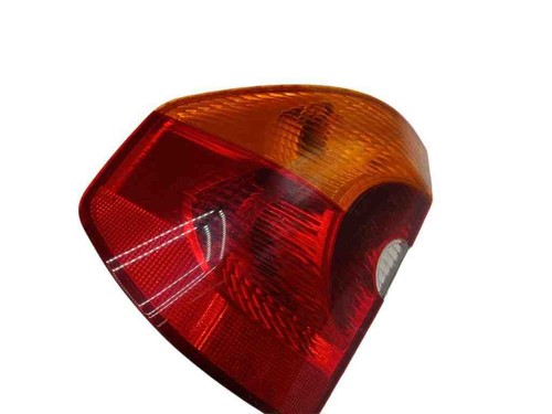 BMW X3 E83 Rücklicht hinten links 63213418437 3.00 Diesel 150kw 2005 31764208