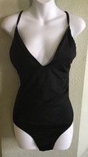 Kona Sol Size XL Black Lined Padded Wireless One Piece Swimming Suit