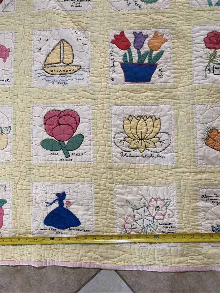 "Antiguo álbum de apliques edredón arte popular con firmas Oregon 77"" X 70""" Foto 4 de 4