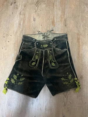 Alte getragene gebrauchte,bestickte Lederhose aus Hirschleder. - Bild 1 von 4