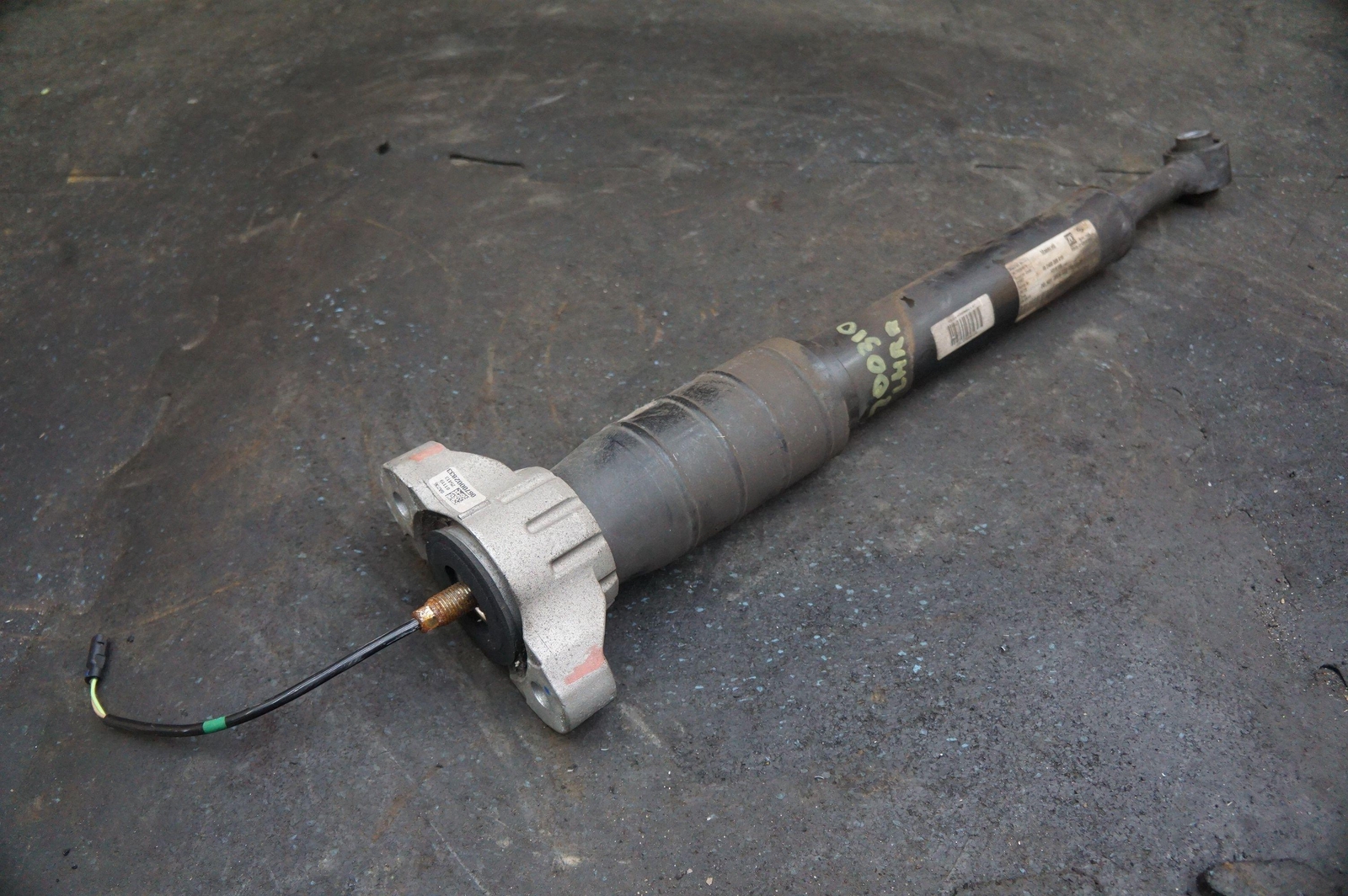 Rear Shock Absorber Strut Edc 2wd Rwd Oem Maserati Quattroporte Ghibli 2013-17+
