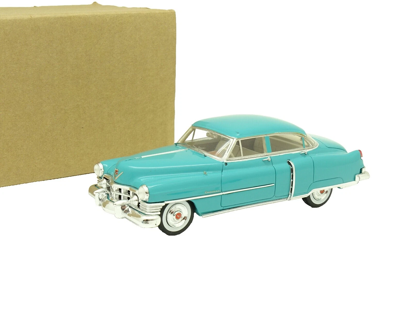 Spark Cadillac Contemporary Manufacture Diecast Cars, Trucks & Vans