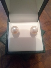 Pearl Earrings 9.5mm