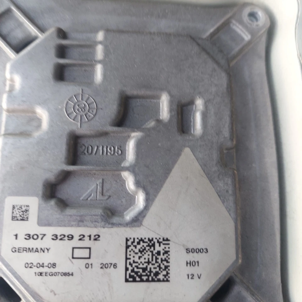 LCI lado derecho del pasajero 2008-2010. BMW Serie 6..Serie M6 o 6..Señal de giro Foto 4 de 4