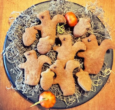 Set 5 REAL Primitive Gingerbread Squirrels Acorns Autumn Bowl Fillers