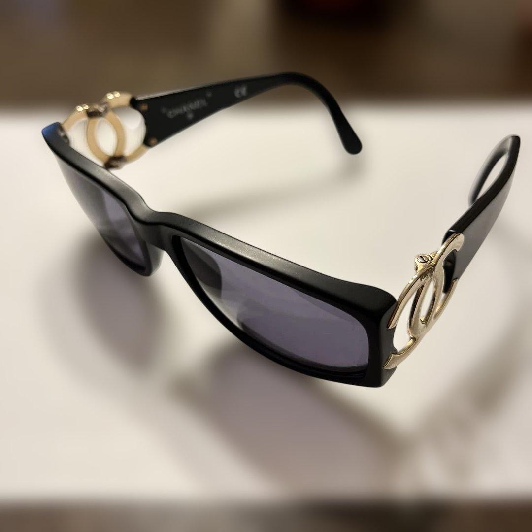 Chanel Black Logo Sunglasses with Signature Branding