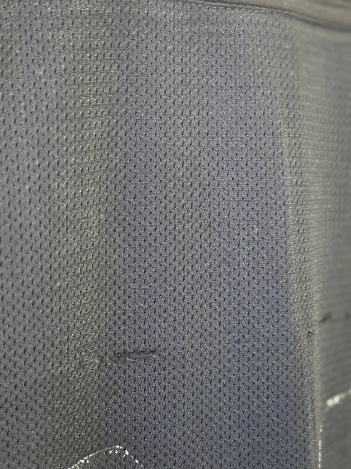 READ! Authentic UND Fighting Sioux Hockey Jersey sz 54 Black Reebok 7187 A READ! - Image 3 of 4